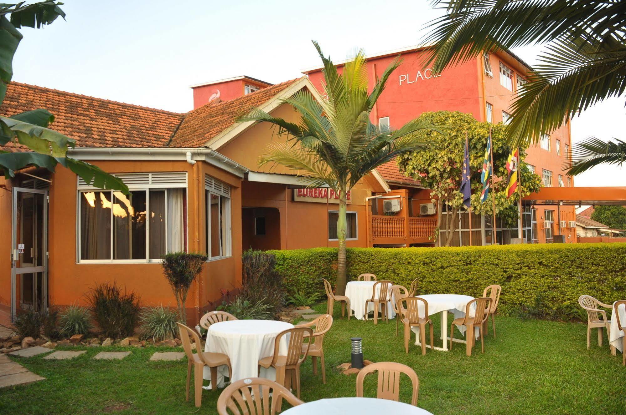 Eureka Place Hotel Kampala Exterior photo